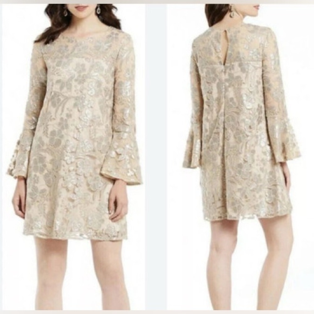 Badgley Mischka Gold Sequin Bell Sleeve Shift Cocktail Party Dress Size 10